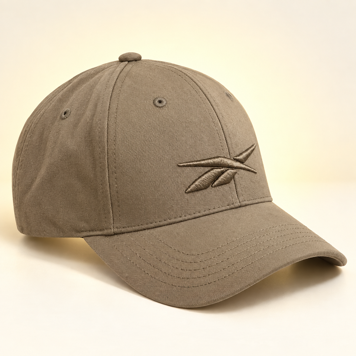 Reebok · gorra tonal khaki ajustable