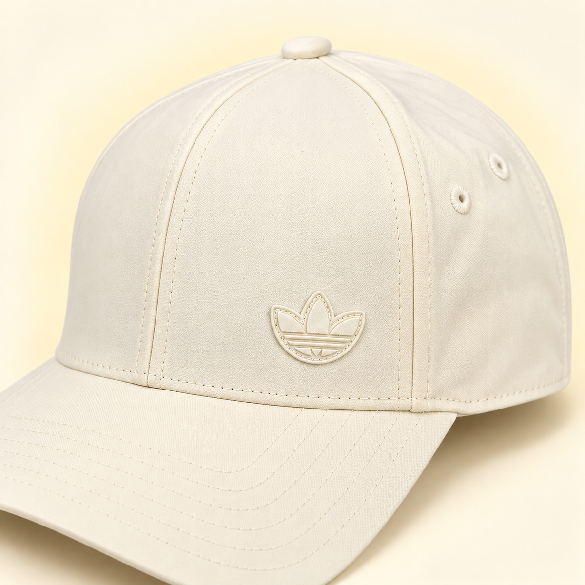 adidas Originals · gorra Trefoil crema para mujer