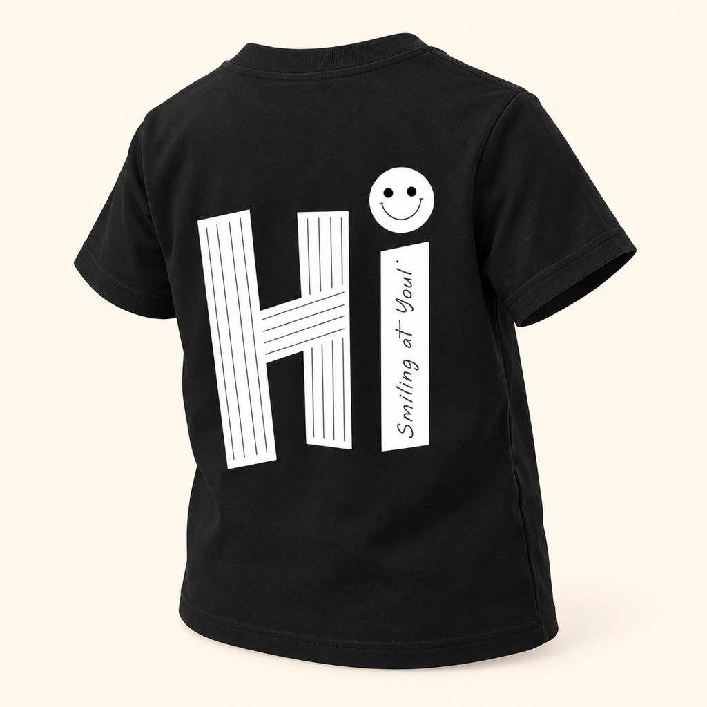 Playera negra HI, espalda reconstruida