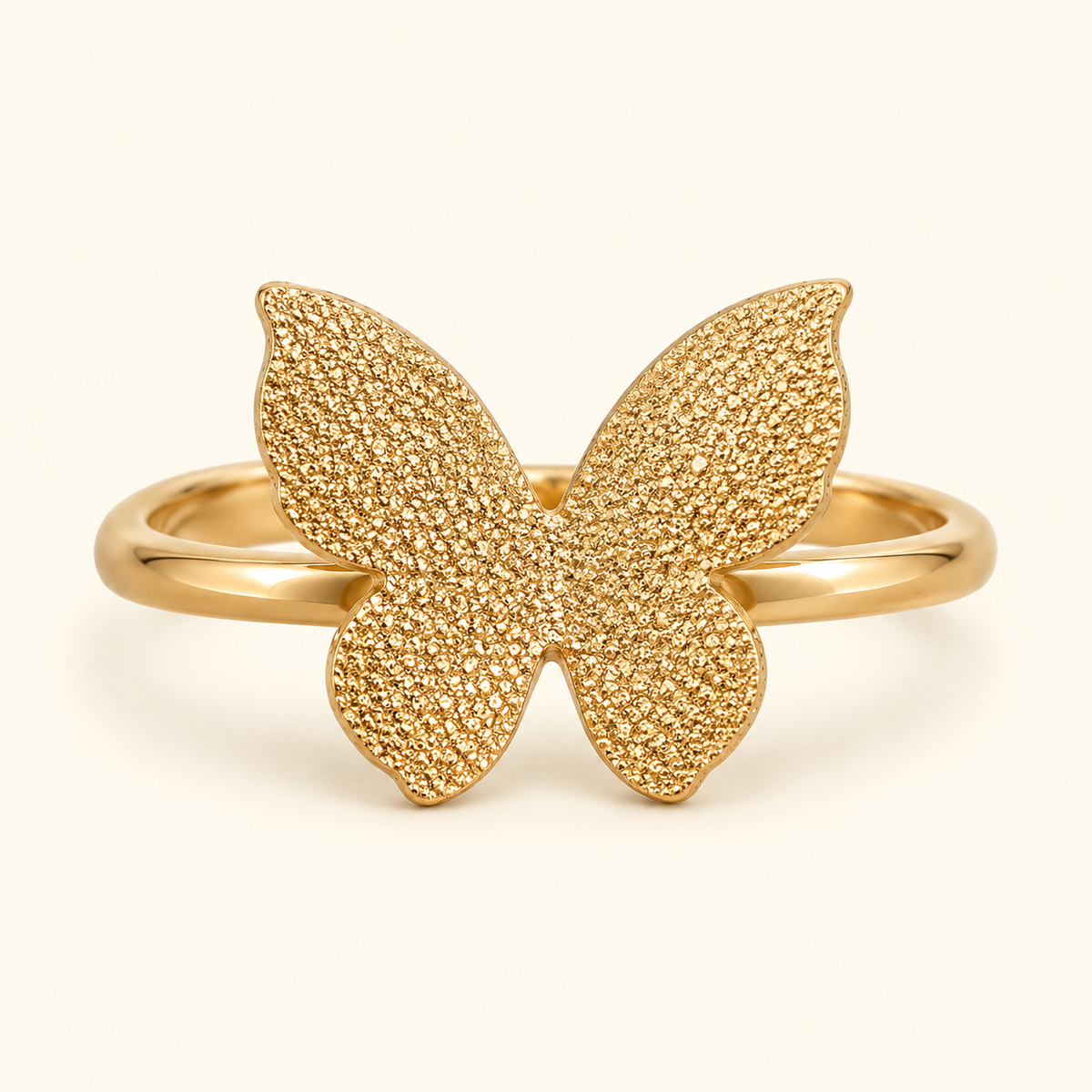 Anillo mariposa texturizada