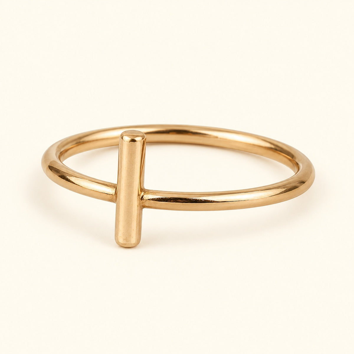 Anillo barra en t, vista de estudio en ángulo