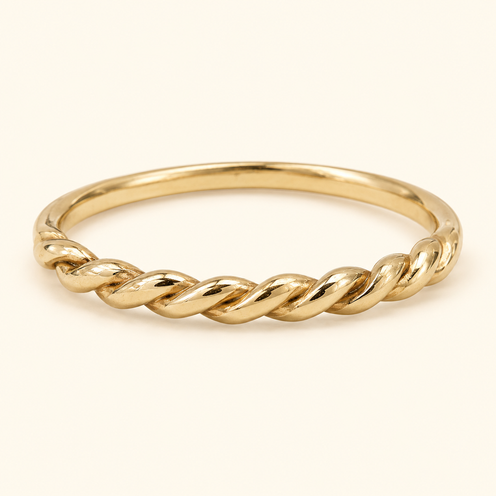 Anillo tipo cuerda