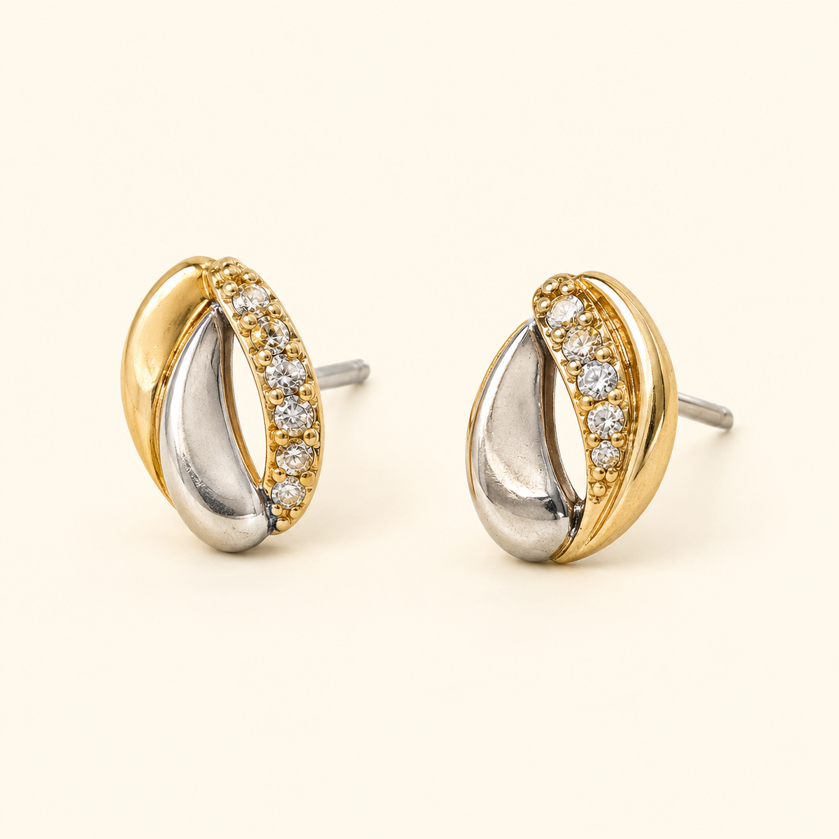 Aretes pequeños curvos bicolor