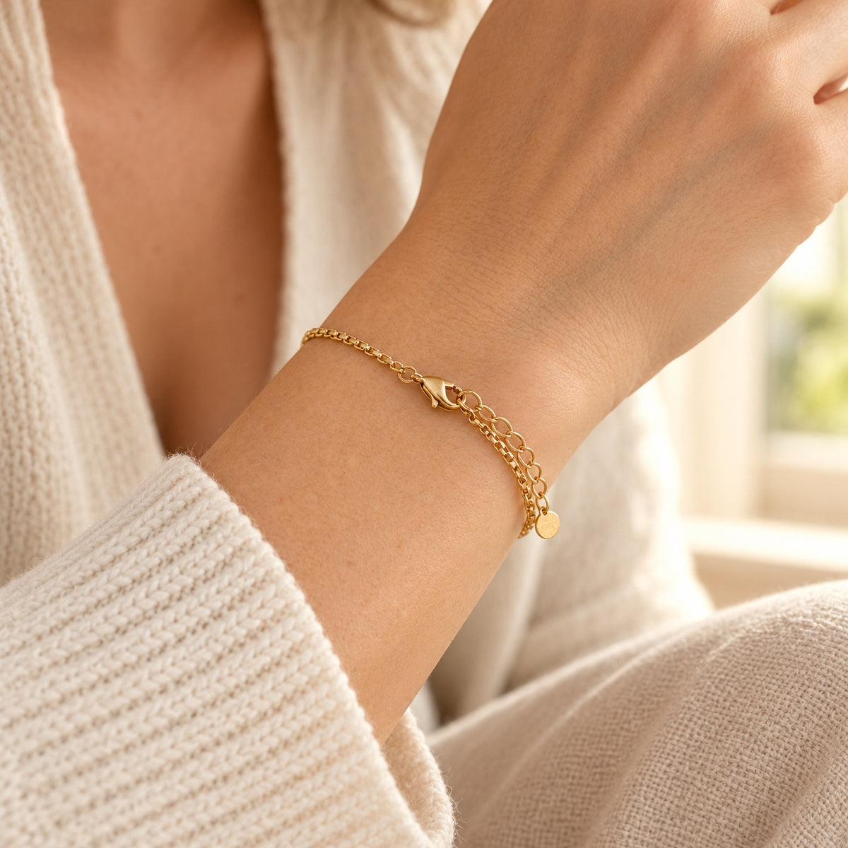 Pulsera fina tipo cadena, ejemplo de uso