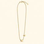 Collar con corazón y barra T